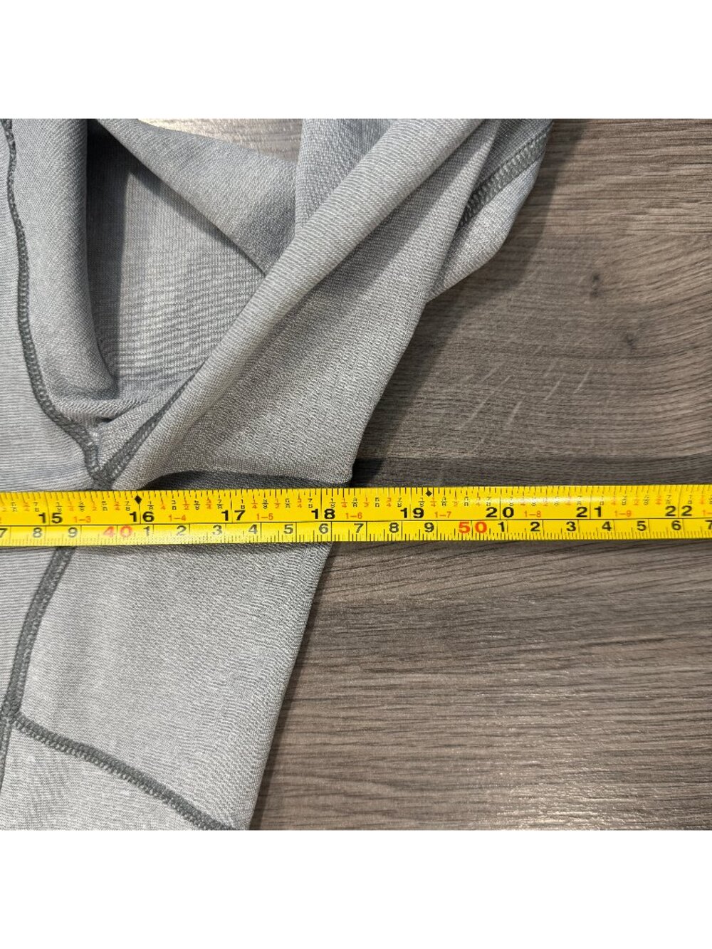 Patagonia Women's Capilene Midweight Zip-Neck Pullover - Light Grey - Picture 7 of 8